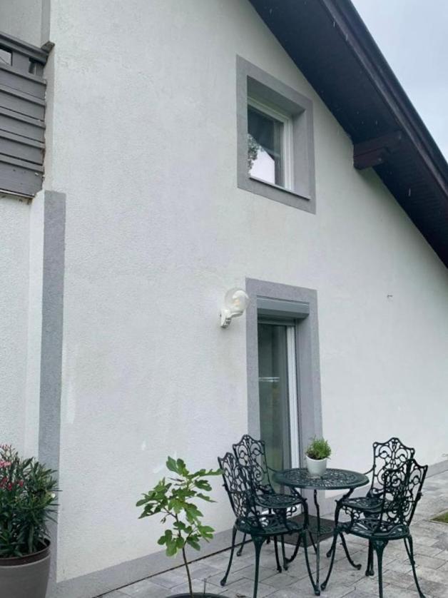 Ferienwohnung Bullaku Piding Esterno foto