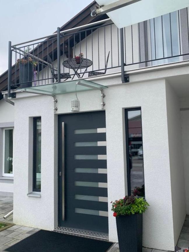 Ferienwohnung Bullaku Piding Esterno foto